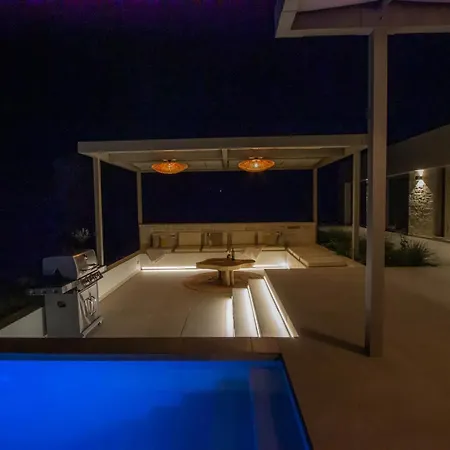 Ninemia Villa *